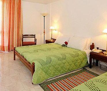 Chronis Rooms & Apartments Adamantas  Exterior foto